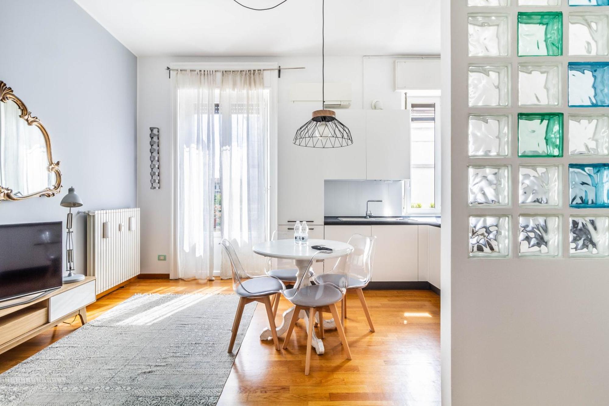 Domusmi Piazzale Loreto Apartment Милано Екстериор снимка