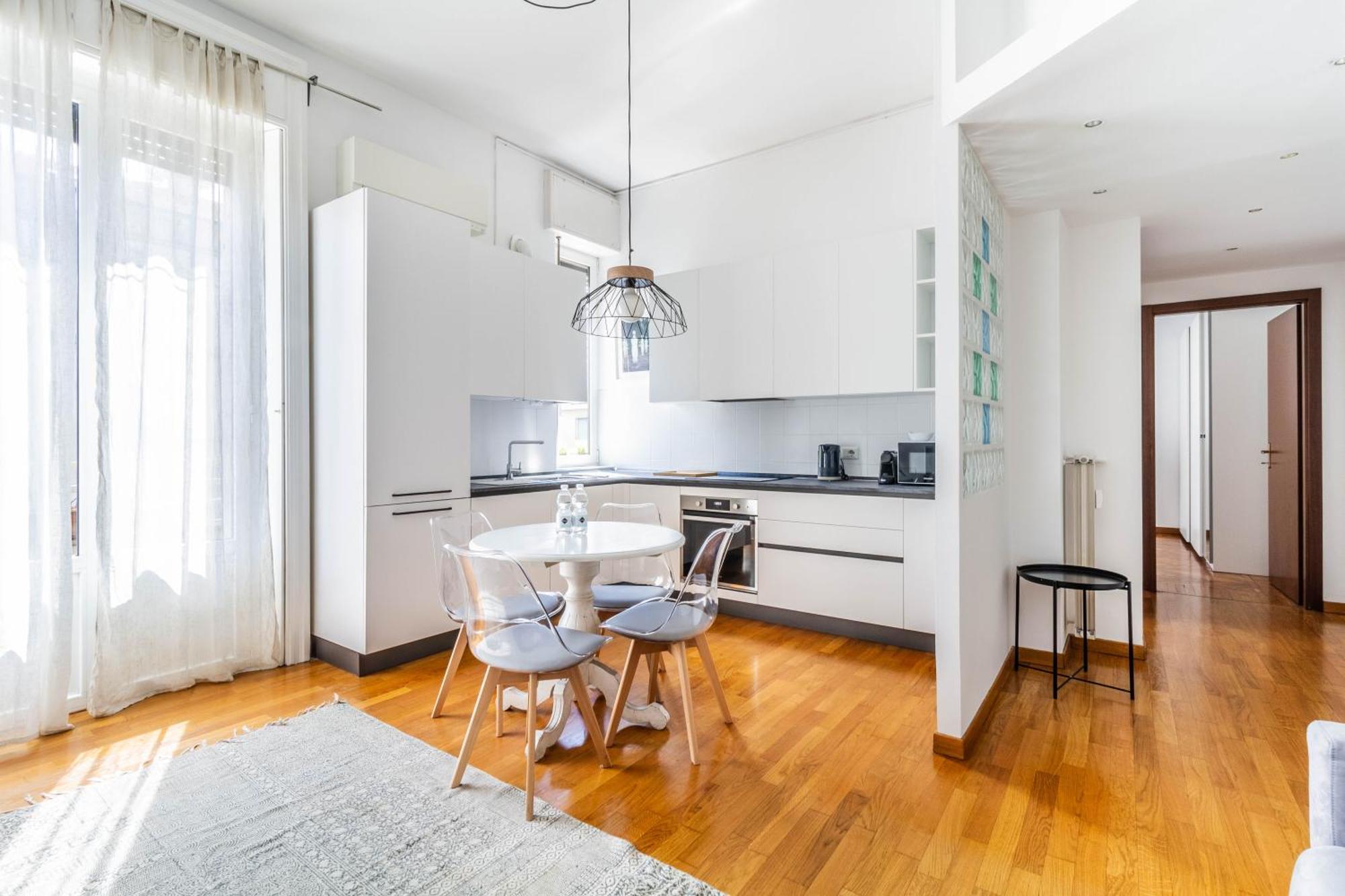 Domusmi Piazzale Loreto Apartment Милано Екстериор снимка